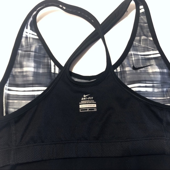 NIKE Dri-FIT Running Tank - Picture 5 of 6